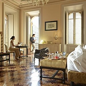 Suite deluxe con letto king size